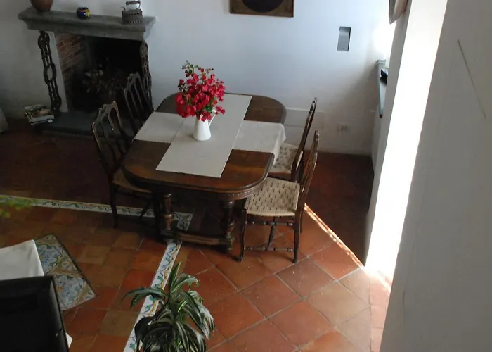 L'antica Casa-a Beautiful View. Guest house 3*