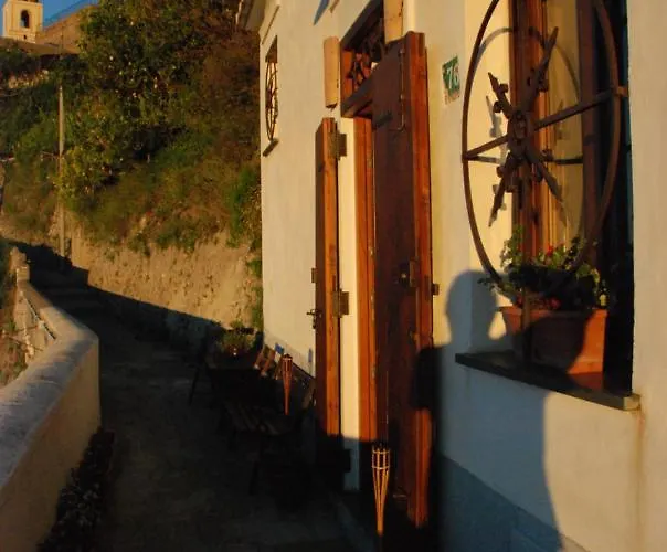 L'antica Casa-a Beautiful View. Pensionat 3*